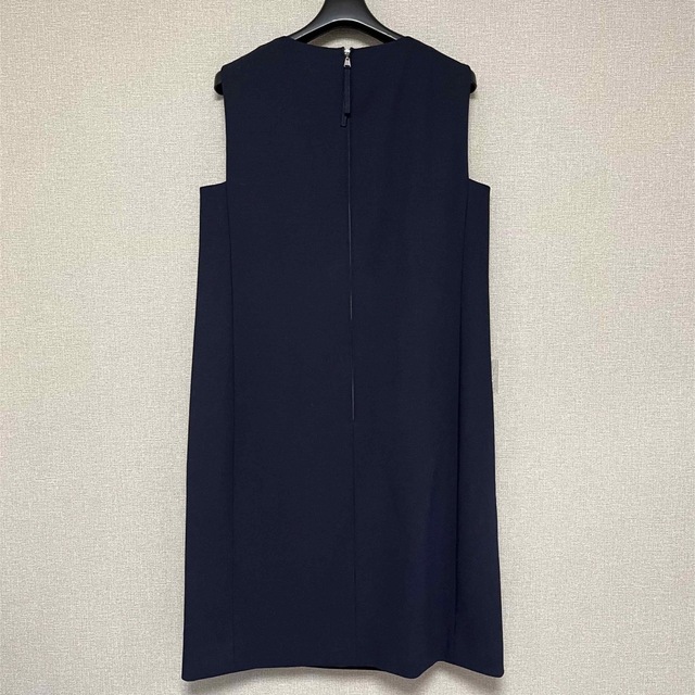 ローレンマヌージアン 21AW WIDE V NECK DRESS ワンピース