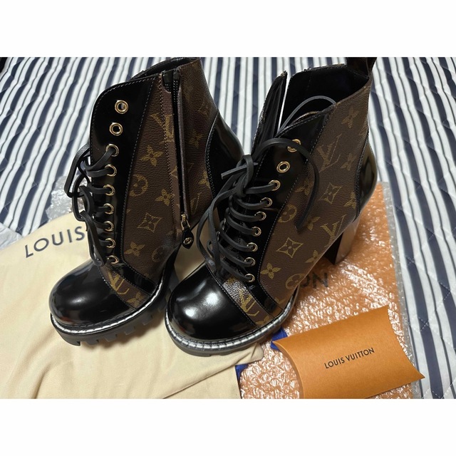 新品 】 LOUIS スタートレイル ラインアンクルブーツ ルイヴィトン