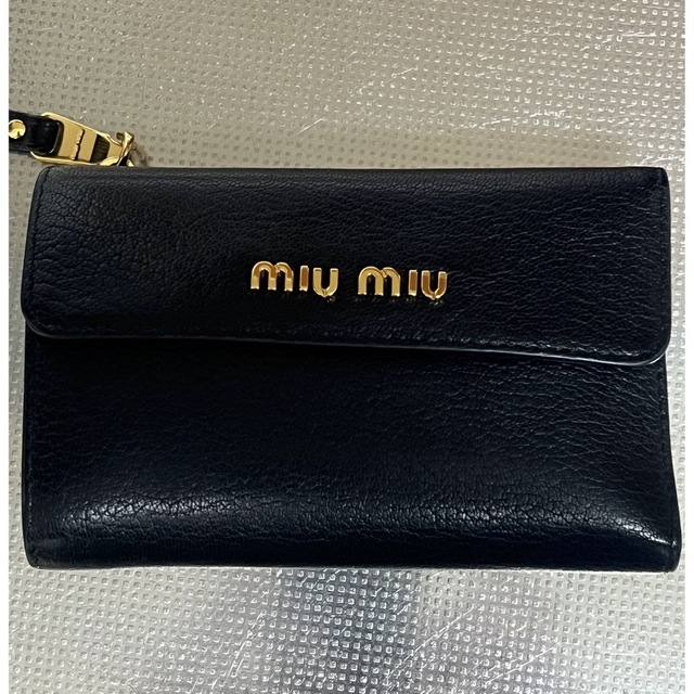 miumiu(ミュウミュウ)のMIU MIU財布 レディースのファッション小物(財布)の商品写真