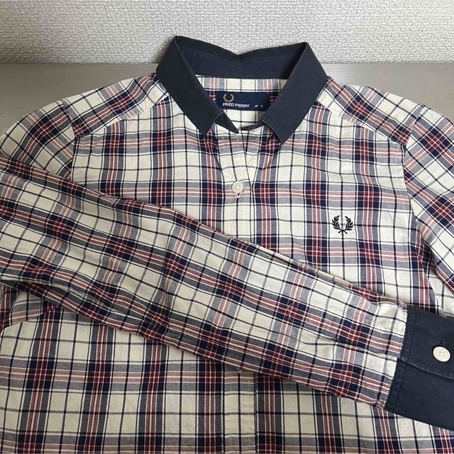 FRED PERRY(フレッドペリー)のFRED PERRY フレッドペリー リバティ まとめ売り レディースのトップス(シャツ/ブラウス(長袖/七分))の商品写真