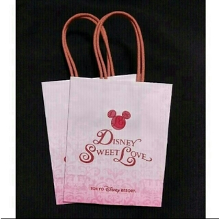 ディズニー(Disney)のDisney  Sweet  Love  紙袋 Sサイズ (2枚)　バレンタイン(キャラクターグッズ)