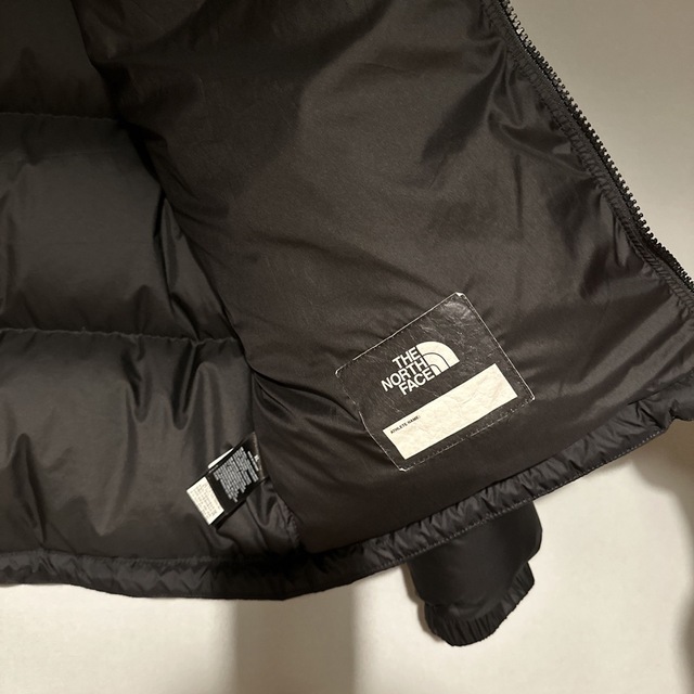 THE NORTH FACE(ザノースフェイス)の海外限定 The North Face ヌプシ YOUTH JUNIOR XL キッズ/ベビー/マタニティのキッズ服男の子用(90cm~)(ジャケット/上着)の商品写真