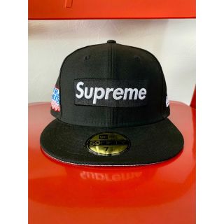 7-5/8 World Famous Box Logo New Era®