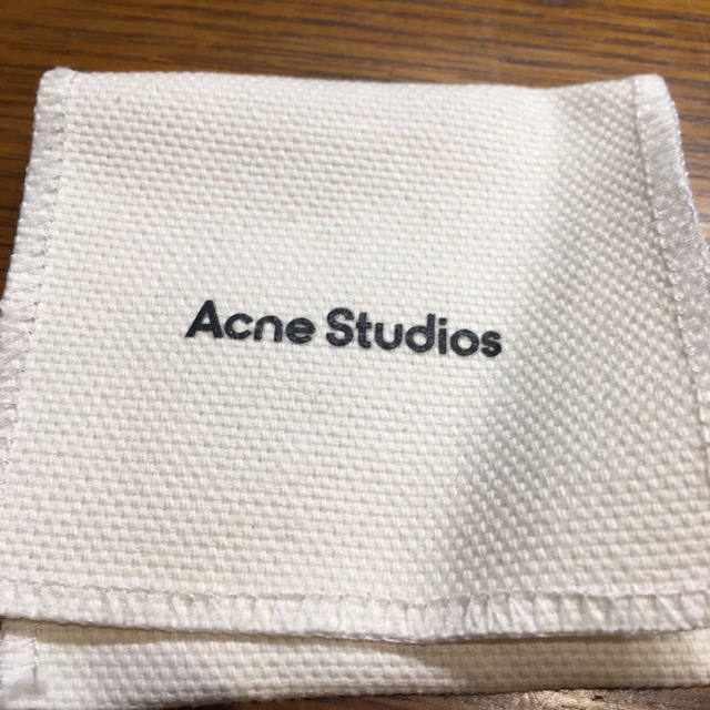 Acne Studios(アクネストゥディオズ)のAcne Studios🌺ピアス レディースのアクセサリー(ピアス)の商品写真