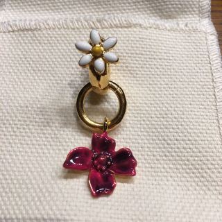 アクネストゥディオズ(Acne Studios)のAcne Studios🌺ピアス(ピアス)