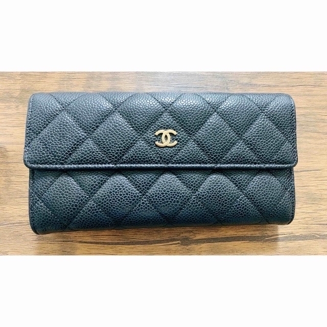 柔らかな質感の CHANEL わたし CHANEL✴︎シャネルマトラッセ長財布