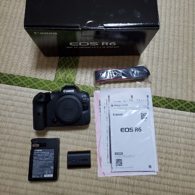 Canon EOS R5 シャッター3000回未満 美品