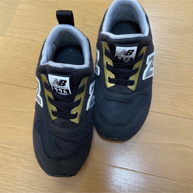 New Balance(ニューバランス)のニューバランス 15cm ゴールド 男の子 キッズ/ベビー/マタニティのキッズ靴/シューズ(15cm~)(スニーカー)の商品写真