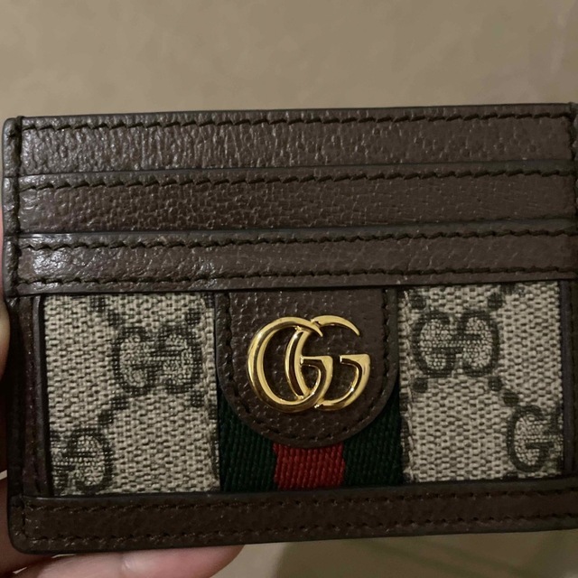 Gucci(グッチ)のGUCCI カードケース　お値下げ中！ レディースのファッション小物(名刺入れ/定期入れ)の商品写真