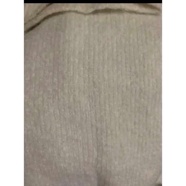 eimy istoire(エイミーイストワール)のeimy istoire☆肩出しニット 袖口りぼん 白 レディースのトップス(ニット/セーター)の商品写真