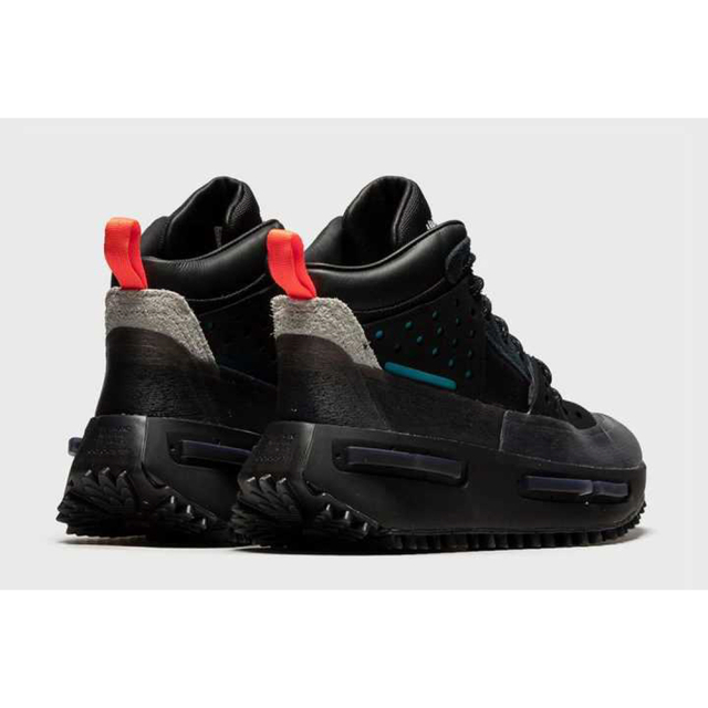 ファレル・ウィリアムスメアディダス Hu NMD ST RYAT ブラック