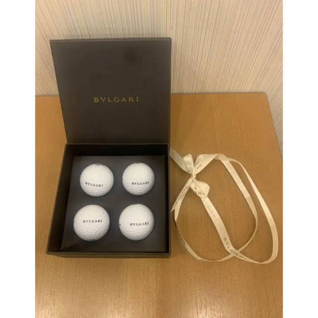 BVLGARI(ブルガリ)の【限定レア】BVLGARI ゴルフボール【非売品】お得意様 スポーツ/アウトドアのゴルフ(その他)の商品写真