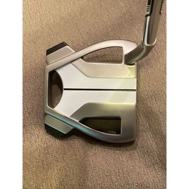 TaylorMade(テーラーメイド)のスパイダーX マキロイ仕様 ハイドロブラスト 35インチ　ゴルフ　パターン スポーツ/アウトドアのゴルフ(クラブ)の商品写真