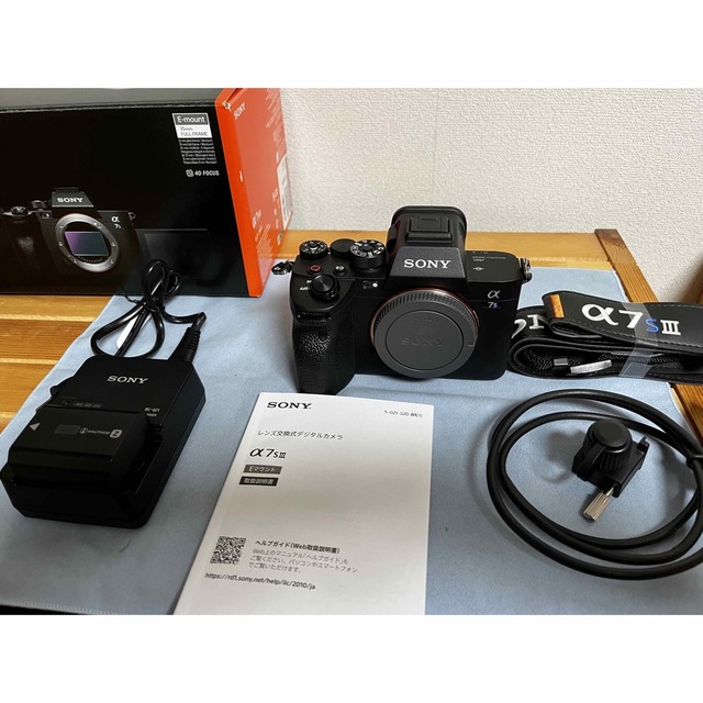 SONY(ソニー)のSONY α7S III  ボディ ILCE-7SM3　ソニー　使用極少 スマホ/家電/カメラのカメラ(ミラーレス一眼)の商品写真