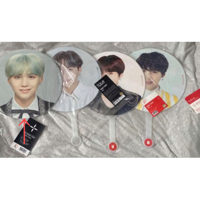 アイドルグッズBTS wings ユンギ うちわ