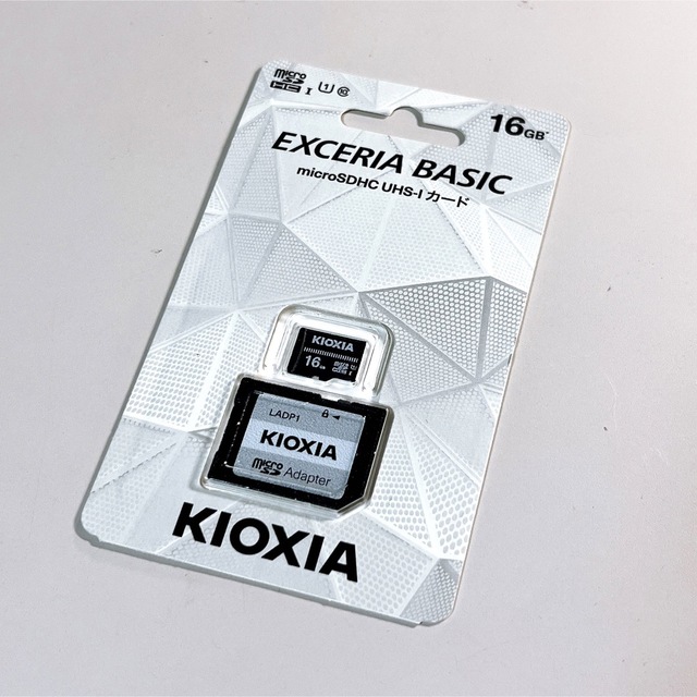 東芝(トウシバ)のEXCERIA BASIC 16GB microSDHC UHS-I カード　 スマホ/家電/カメラのPC/タブレット(PC周辺機器)の商品写真