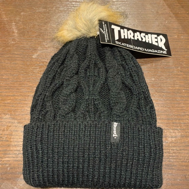 THRASHER(スラッシャー)のTHRASHER スラッシャー　ニット帽　新品　未使用　タグ付き　ブラック メンズの帽子(ニット帽/ビーニー)の商品写真