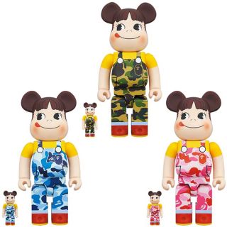 ベアブリック(BE@RBRICK)のBE@RBRICK BAPE®︎ ペコちゃん 100％ & 400％(その他)