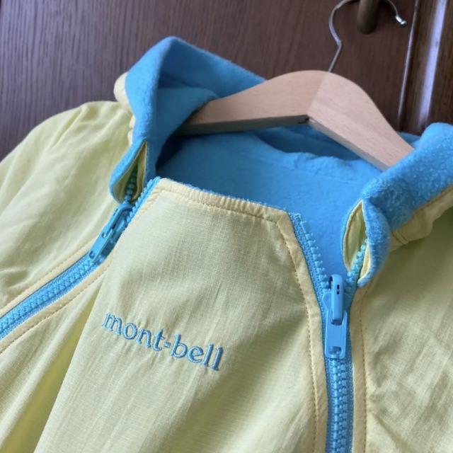 mont bell(モンベル)のモンベル　リバーシブル　ベビーシェルブランケット　ジャンプスーツ  防寒　アウタ キッズ/ベビー/マタニティのベビー服(~85cm)(ジャケット/コート)の商品写真