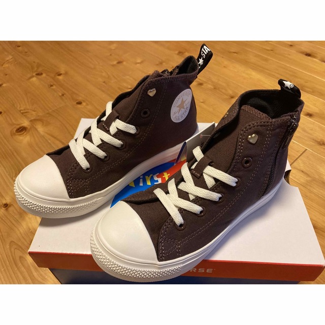 CONVERSE(コンバース)のconverseハイカットスニーカー軽い22cm キッズ/ベビー/マタニティのキッズ靴/シューズ(15cm~)(スニーカー)の商品写真