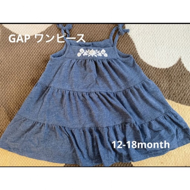 babyGAP(ベビーギャップ)のGAP 花柄ワンピース キッズ/ベビー/マタニティのベビー服(~85cm)(ワンピース)の商品写真