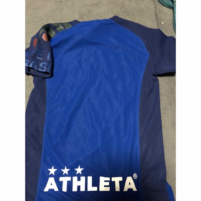 ATHLETA(アスレタ)の再値下げATHLETAアスレタプラクティス スポーツ/アウトドアのサッカー/フットサル(ウェア)の商品写真
