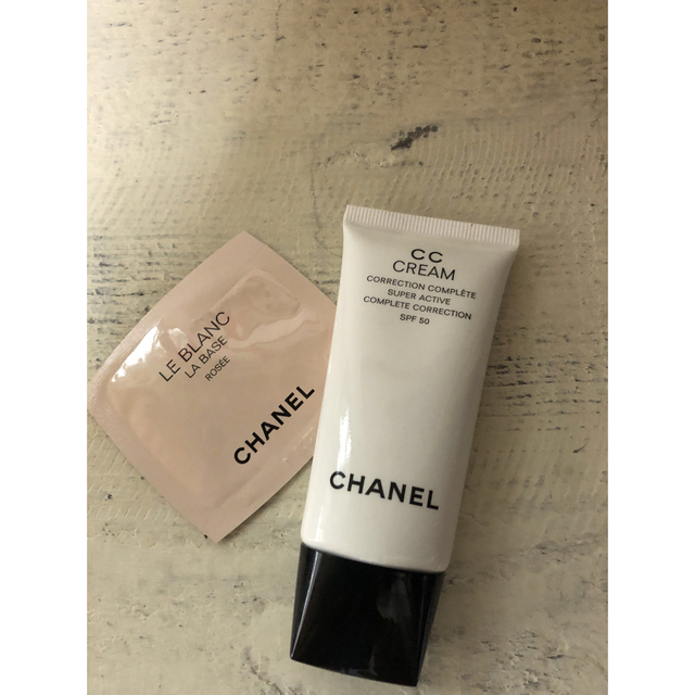 CHANEL - シャネル CCクリーム21新品未使用(箱無し)+下地付きの通販 by ...