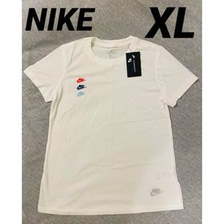 ナイキ(NIKE)のナイキ　3連ロゴ刺繍　Tシャツ　スポーツウェア ウィメンズ 　レディース　XL(Tシャツ(半袖/袖なし))