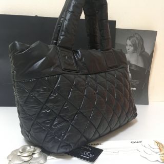 【本物保証】 保・布袋付 超美品 シャネル CHANEL コココクーンPM ハンドバッグ ナイロン 黒 シール付 15番台 A48610 軽い