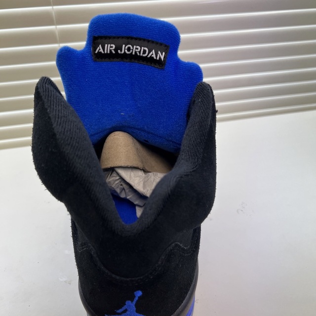 NIKE(ナイキ)のナイキ エア ジョーダン 5 レトロ レーサーブルー　air jordan5 メンズの靴/シューズ(スニーカー)の商品写真