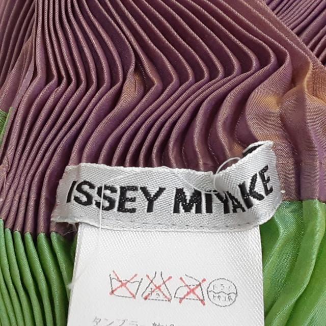 ISSEY MIYAKE(イッセイミヤケ)のイッセイミヤケ ストール(ショール)美品  - レディースのファッション小物(マフラー/ショール)の商品写真