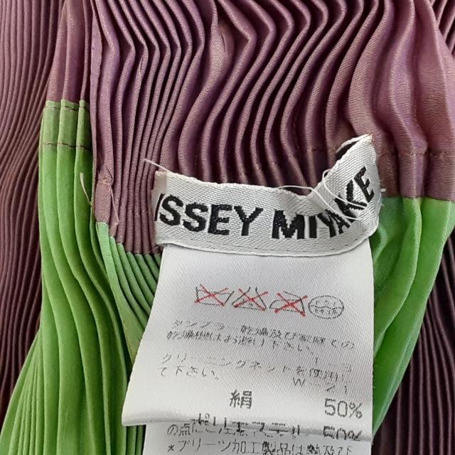 ISSEY MIYAKE(イッセイミヤケ)のイッセイミヤケ ストール(ショール)美品  - レディースのファッション小物(マフラー/ショール)の商品写真