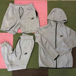 ナイキ(NIKE)の土日特価【貴重モデル】NIKE テックフリース　3点セット 上下セット(トレーニング用品)