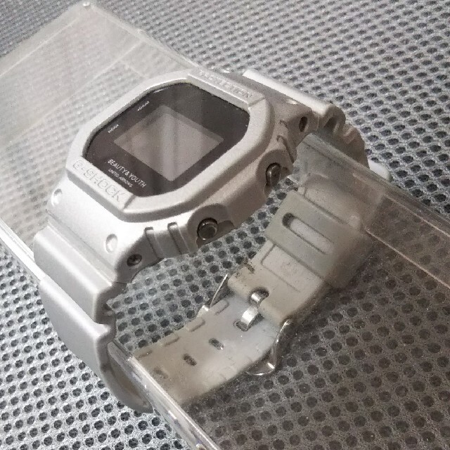 G-SHOCK(ジーショック)のカシオ G-SHOCK DW-5600VT beauty&youth 動作品 メンズの時計(腕時計(デジタル))の商品写真
