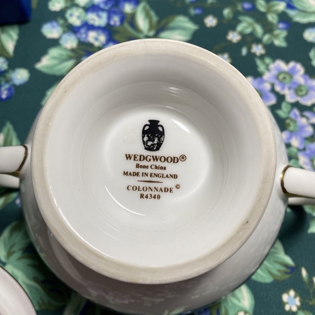 Y【新品未使用】WEDGWOOD コロネードブラック　シュガーポット 8