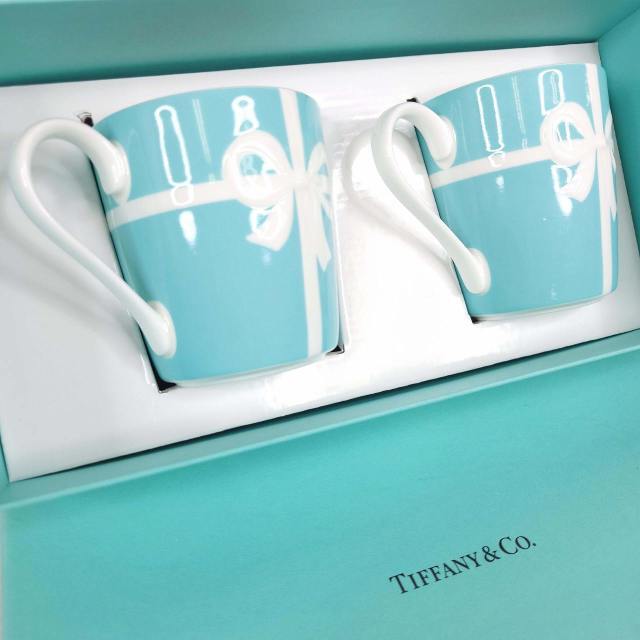 Tiffany & Co.(ティファニー)のティファニー ブルーボックス リボン マグカップ コップ 2客 インテリア/住まい/日用品のキッチン/食器(食器)の商品写真