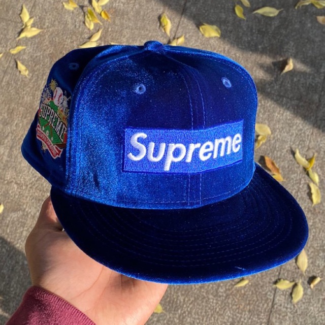 Supreme Velour Box Logo New Era Black