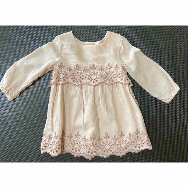 babyGAP(ベビーギャップ)のbaby gap ワンピース　70 キッズ/ベビー/マタニティのベビー服(~85cm)(ワンピース)の商品写真