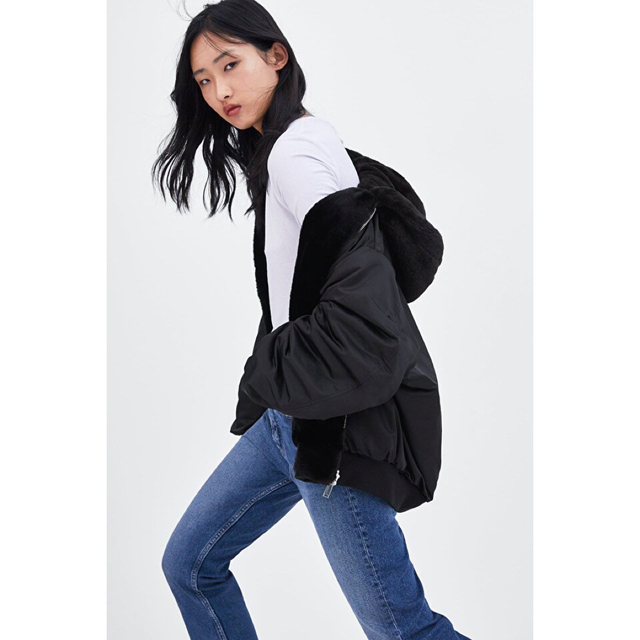 ZARA(ザラ)のZARA ボンバー ジャケット リバーシブル ブルゾン Sサイズ レディースのジャケット/アウター(ブルゾン)の商品写真