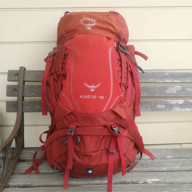 Osprey(オスプレイ)のオスプレイ ケストレル48 M/L スポーツ/アウトドアのアウトドア(登山用品)の商品写真