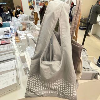 ルイヴィトン(LOUIS VUITTON)の匿名配送！◆Louis Vuitton◆ルイヴィトン エコバッグ(エコバッグ)