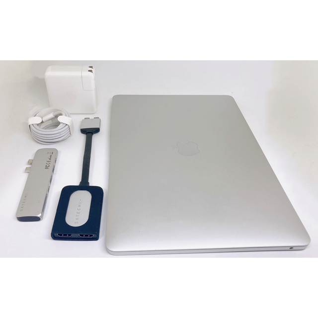 シルバー配列MacBook Pro (13-inch, 2017)