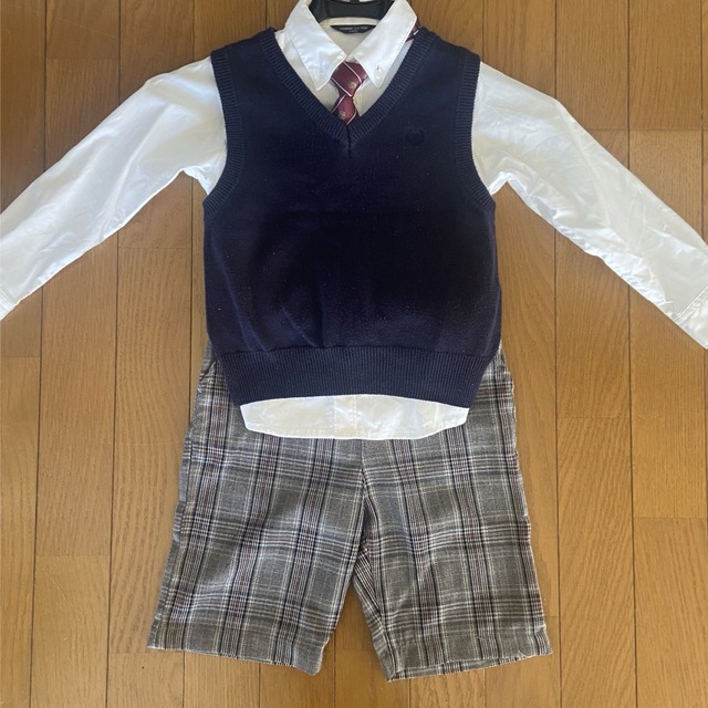 COMME CA ISM(コムサイズム)のフォーマルスーツ　子供　男の子 キッズ/ベビー/マタニティのキッズ服男の子用(90cm~)(ドレス/フォーマル)の商品写真