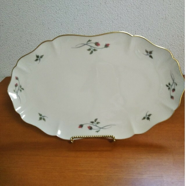 Lenox   12"  Oval Tray &  ガラス製のキャンディ インテリア/住まい/日用品のキッチン/食器(食器)の商品写真