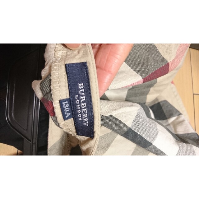 BURBERRY(バーバリー)のBURBERRY キッズフレアスカート キッズ/ベビー/マタニティのキッズ服女の子用(90cm~)(スカート)の商品写真