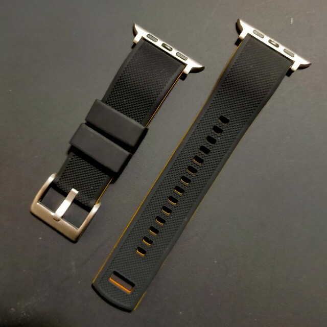 ラバーベルト 黒(裏面オレンジ) 　アップルウォッチ 42,44,45mm メンズの時計(ラバーベルト)の商品写真
