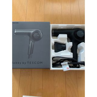 テスコム(TESCOM)のNobbyプロフェッショナル プロテクトイオン ヘアードライヤー NIB300A(ドライヤー)