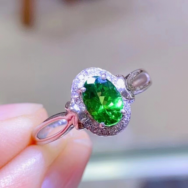 ⭐天然 ツァボライト ダイヤ リング k18 0.9ct 日本 安い musi-co.com