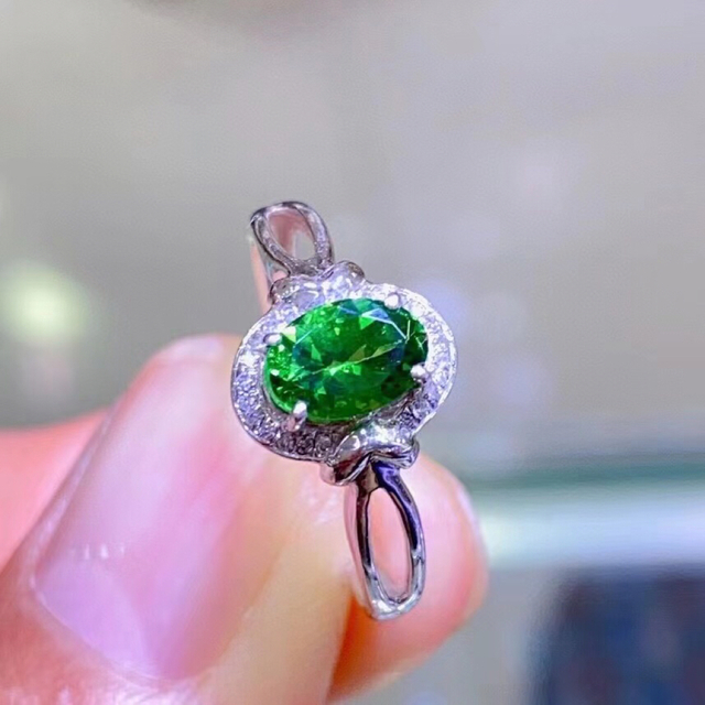 ⭐天然 ツァボライト ダイヤ リング k18 0.9ct 日本 安い musi-co.com