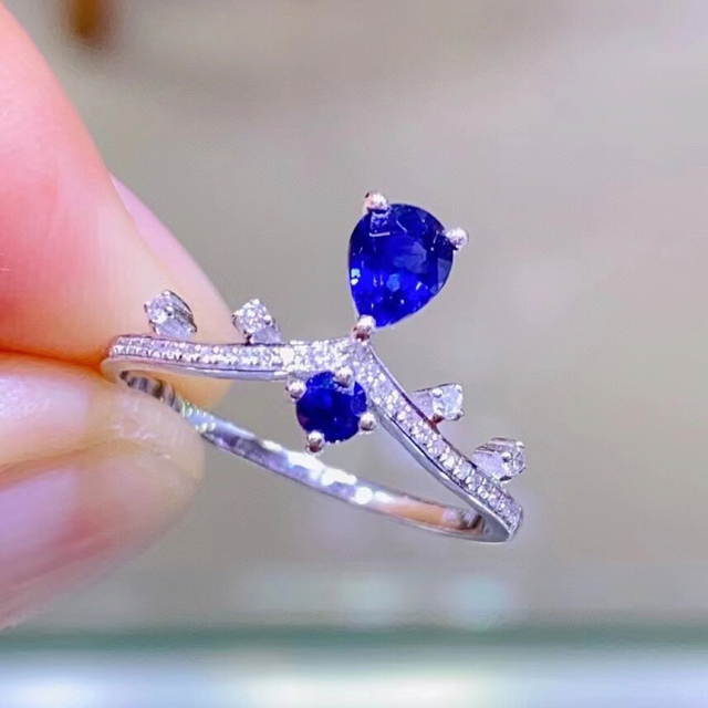 ⭐天然 ロイヤルブルーサファイア ダイヤ リング k18 0.68ct